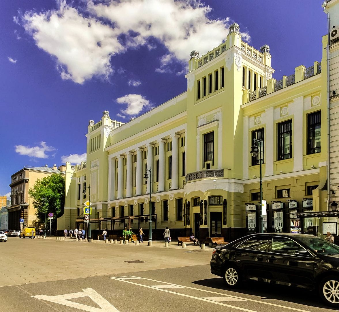режиссер Ленкома