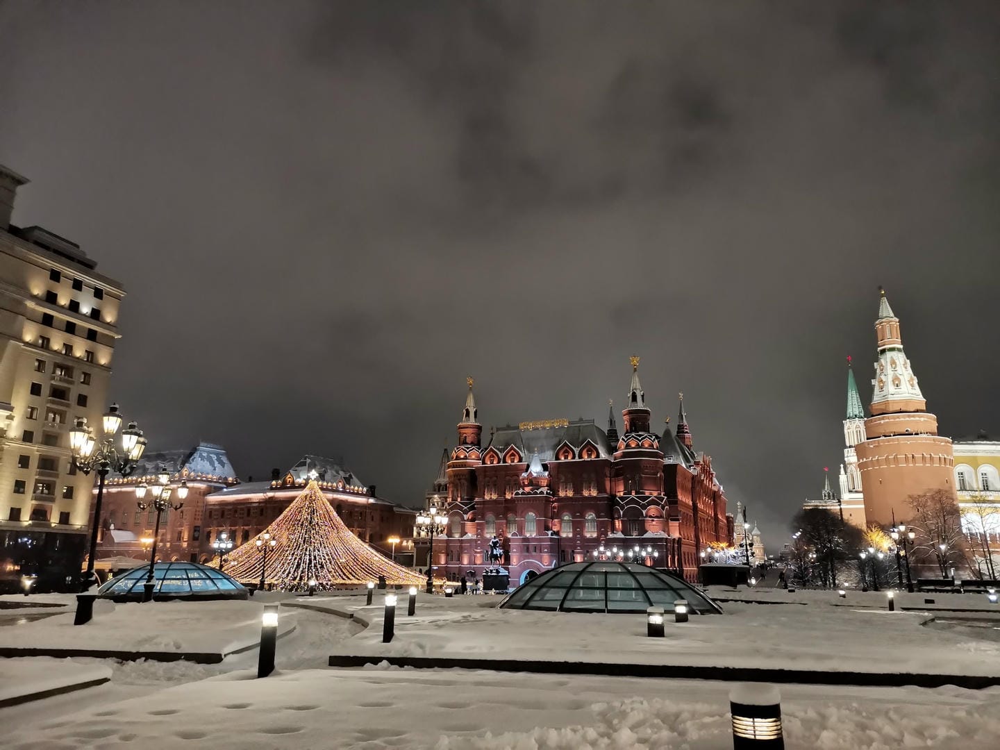Исторический музей, Манежная площадь, Москва, Кремль, зима, подсветка. Фото Елены Смойкиной