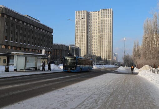 БКЛ Новаторская,остановка, благоустройство, метро. Фото Юлии Смагринской