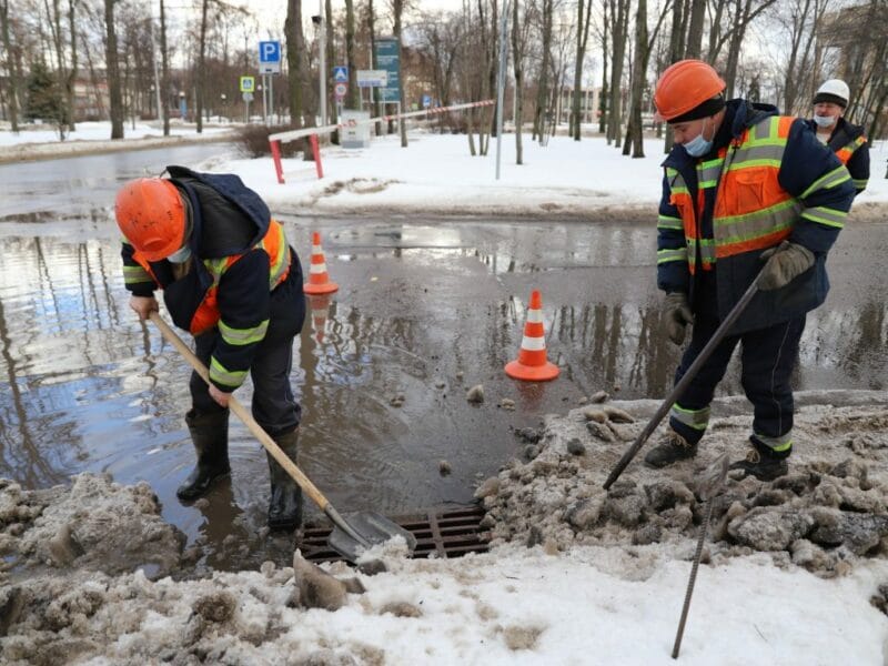ГУП «Мосводосток», Комплекс городского хозяйства Москвы, Лужники, оттепель в Москве, Фото Юлии Смагринской