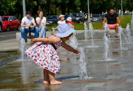 фонтан, ребенок, парк