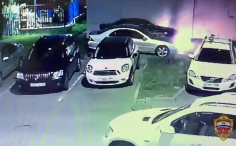 поджоге автомобиля
