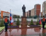 Памятник Вартаняну(1)