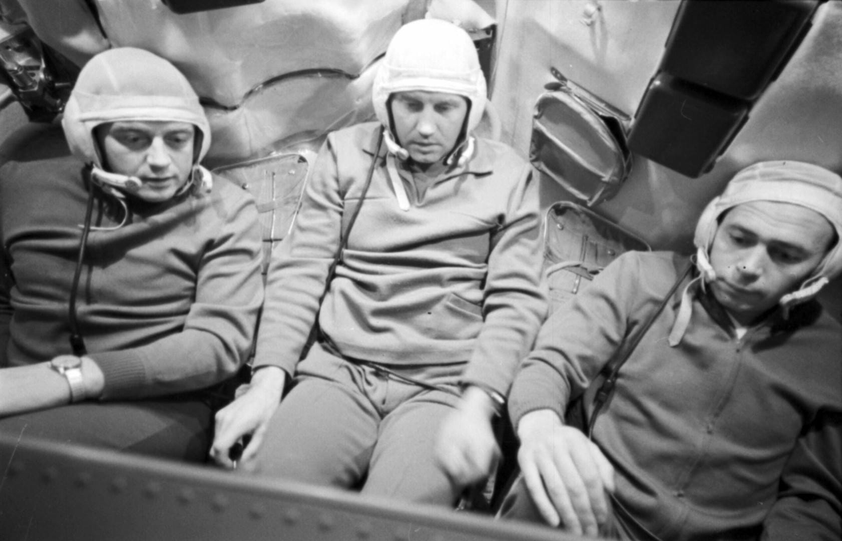 погиб экипаж корабля «Союз-11»