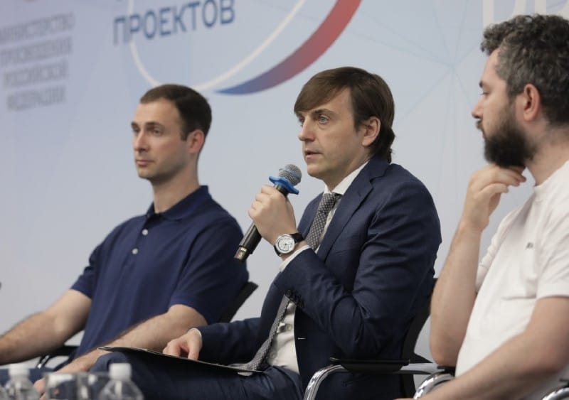 Сергей Кравцов