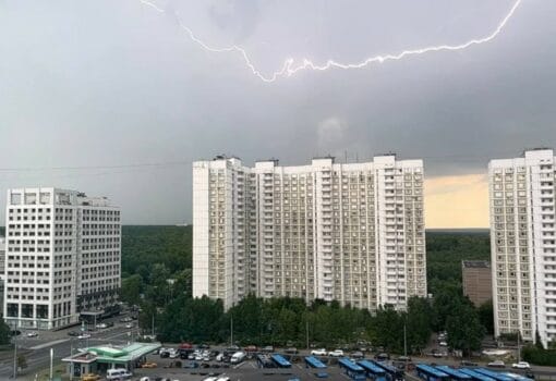 ураган в Москве, гроза