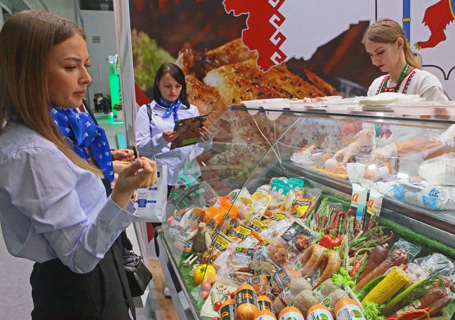 еда продукты выставка Михаил Ковалёв