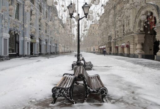 Первый снег зима Москва Фото из телеграм-канала «Московские новости»