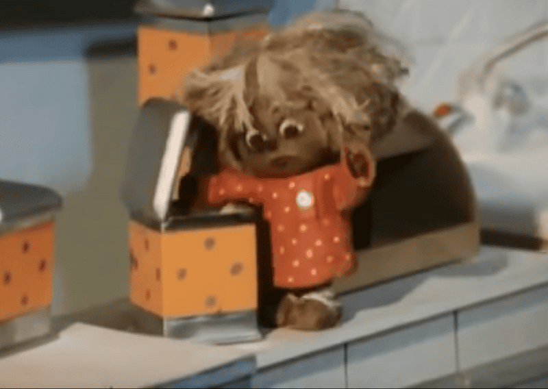 домовенок кузя, запасы, кадр из мф ТО Экран