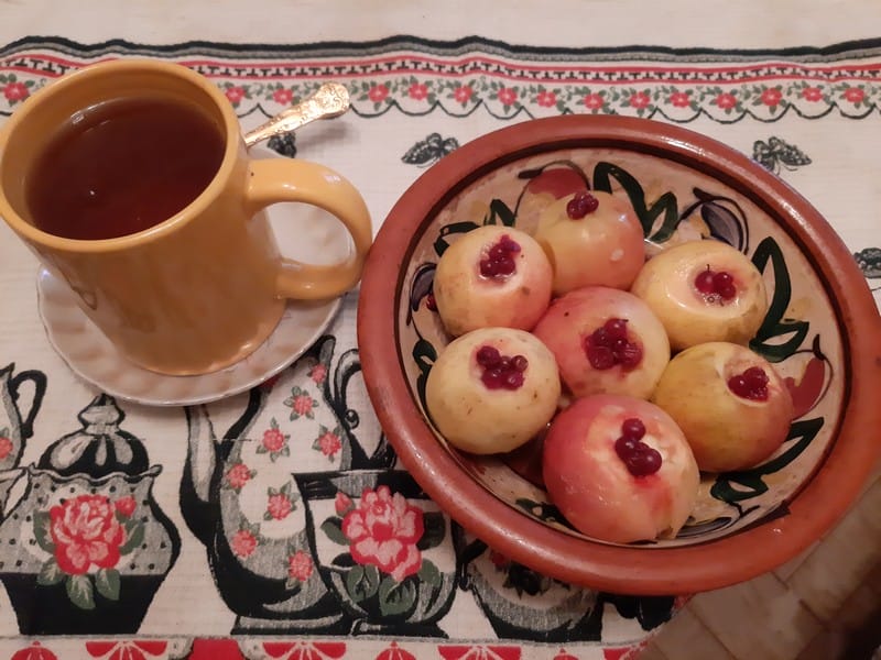 чай, кружка, запеченные яблоки, десерт, фото Алина Фёдорова