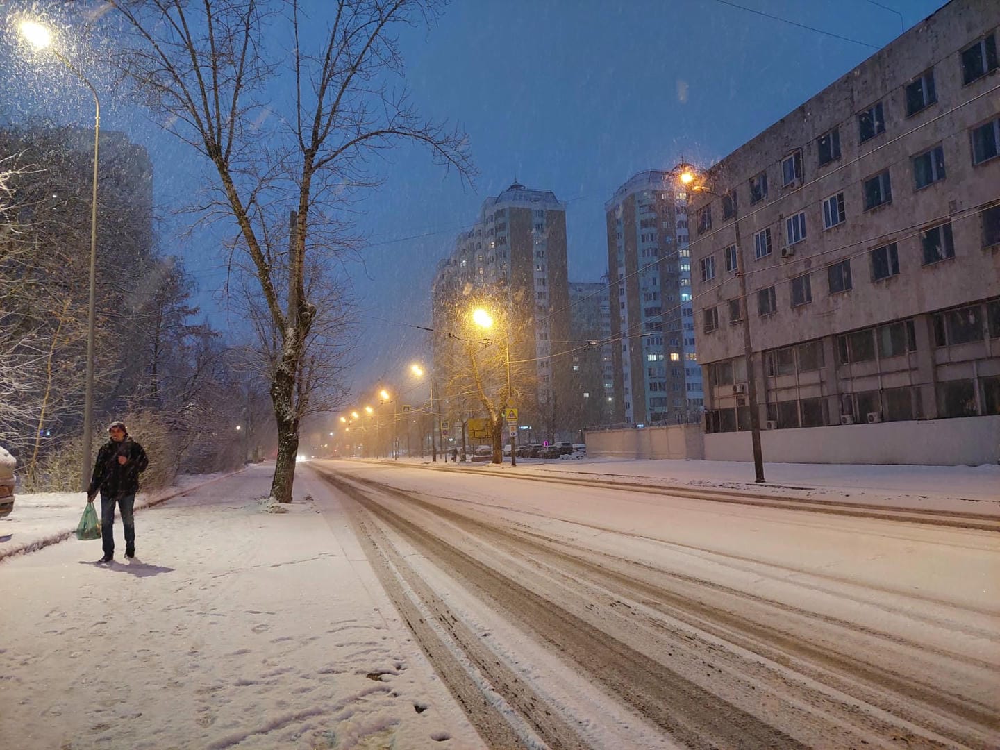 зима, Москва, улица, снег, фото Яна Маевская