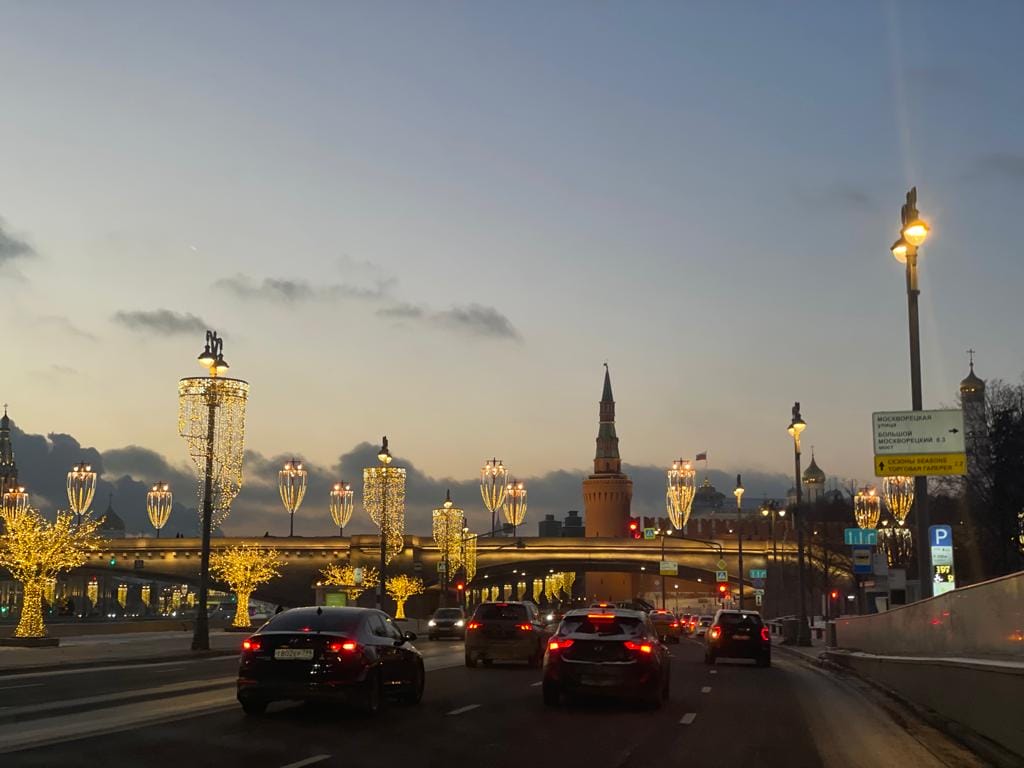 подсветка, кремль, Москва, дорога, машины, зима, Новый год, фото Наталия Бахарева