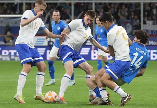 Динамо, Факел