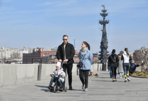 весна, погода, набережная Парка Горького,Фото Сергея Киселёва / агентство «Москва»