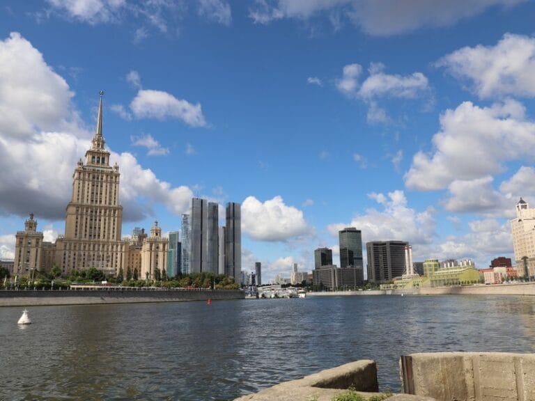Москва-река, сити, лето, фото Юлия Смагринская