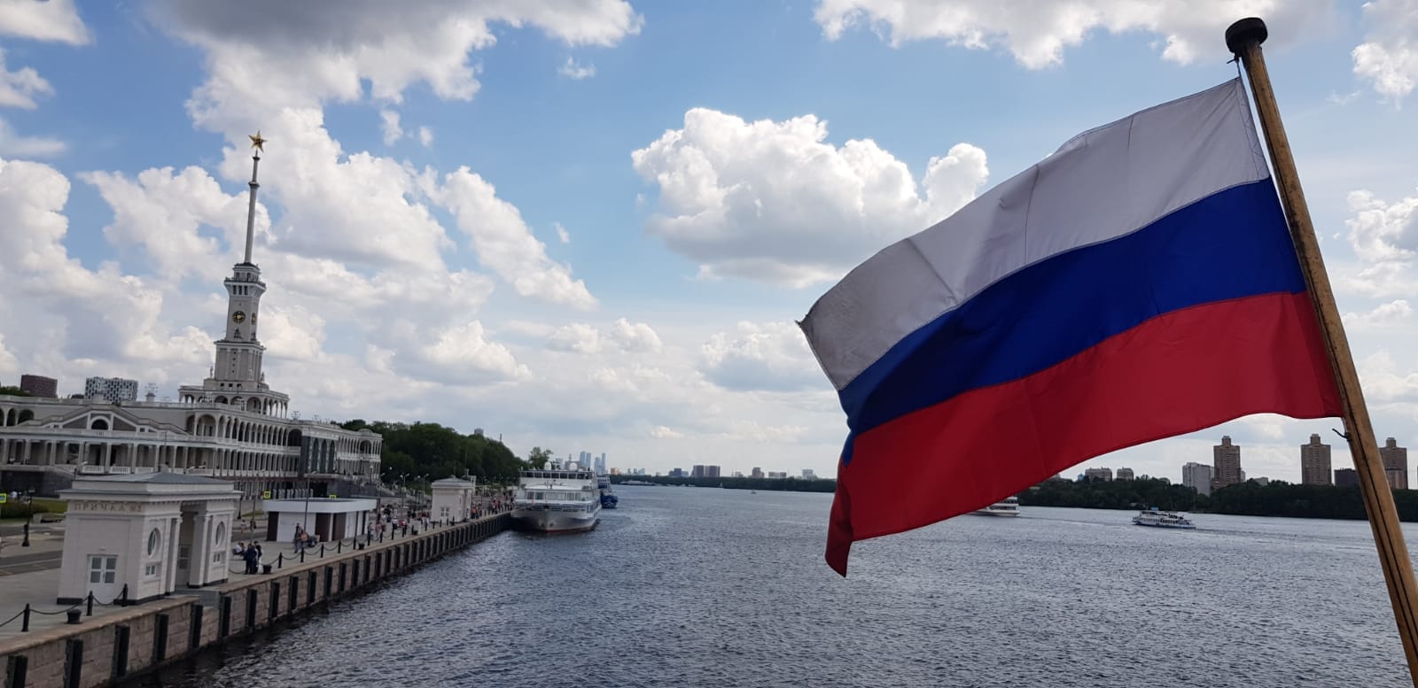 Воеводин, река