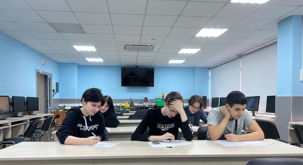 Фото Моны Платоновой