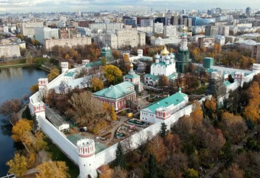 Новодевичий монастырь Фото с сайта vesti.ru