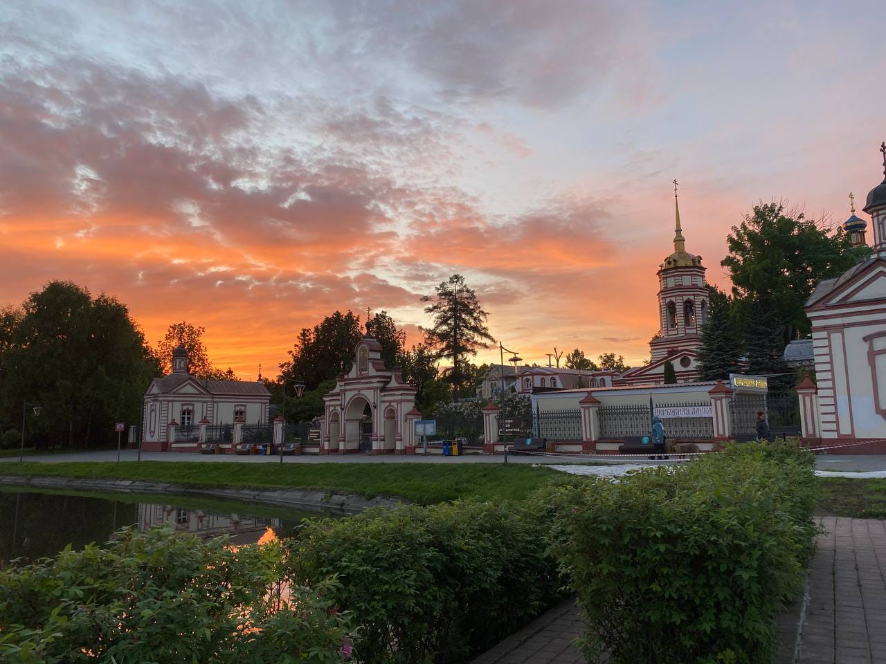 Лианозово Москва закат церковь лето природа Фото Марины Ермаковой