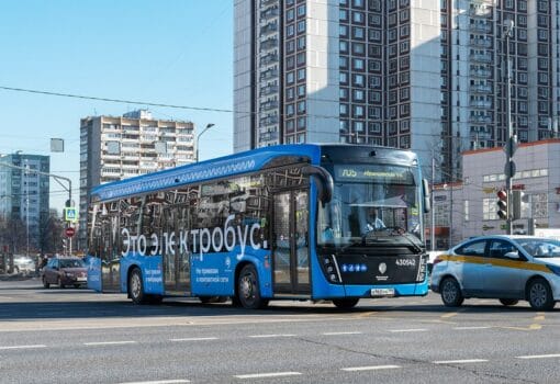дорога автобус Фото mos.ru