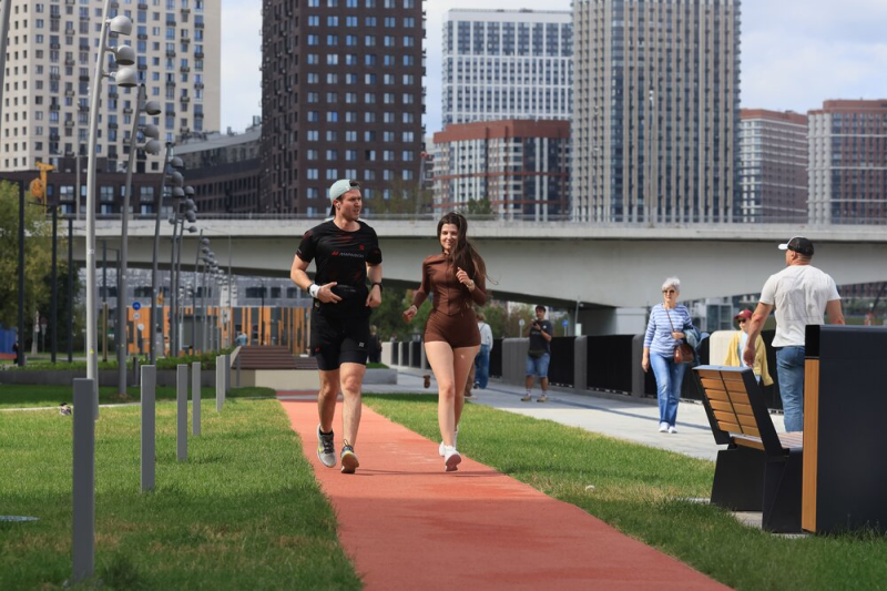 лето пробежка погода спорт Фото Василия Кузьмичёнка / агентство «Москва»
